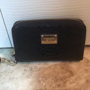 Michael Kors Wristlet
